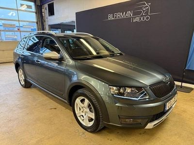 Grå Begagnad 2016 Skoda Octavia Scout Kombi | 179 900 kr (Lite dyr)