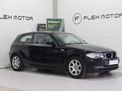 Begagnad BMW 118 Advantage 143 HK (105 kW) 2008 Svart Halvkombi