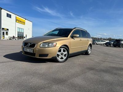 Volvo V50