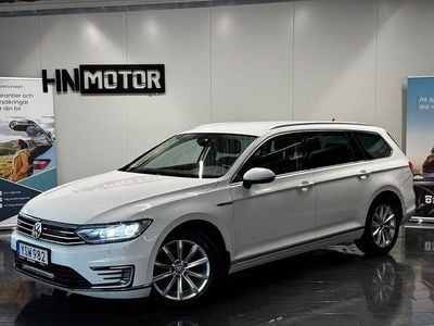 Vit Begagnad 2017 VW Passat GTE Kombi | 172 900 kr (Marknadspris)