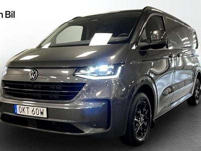 Grå Ny 2025 VW Transporter Van | 729 750 kr (Marknadspris)