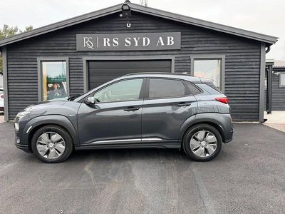 Grå Begagnad 2020 Hyundai Kona Premium SUV | 214 000 kr (Marknadspris)