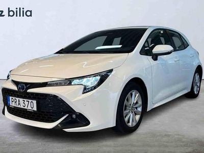 Begagnad Toyota Corolla Hybrid 2024 Vit Halvkombi