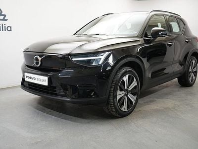 Begagnad Volvo XC40 Core 185 kW (252 HK) 2022 Svart SUV