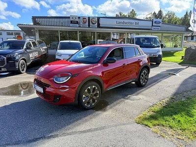 Ny Fiat 600 La Prima 101 HK (74 kW) 2025 Röd SUV