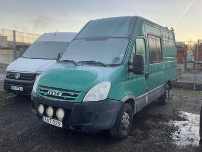 Grön Begagnad 2008 Iveco Daily | 60 000 kr