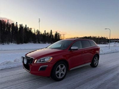 Begagnad 2013 Volvo XC60 R-Design SUV | 90 000 kr