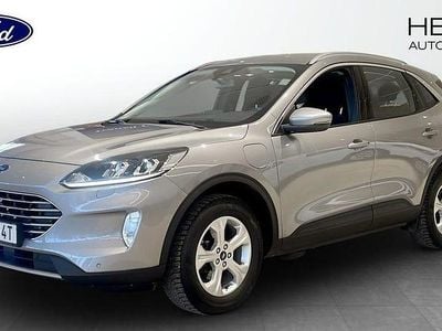 Grå Begagnad 2023 Ford Kuga Titanium SUV | 269 900 kr (Marknadspris)
