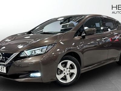 Brun Begagnad 2022 Nissan Leaf 360º Halvkombi | 184 900 kr (Marknadspris)