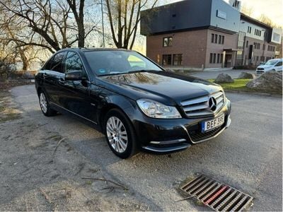 Mercedes C200