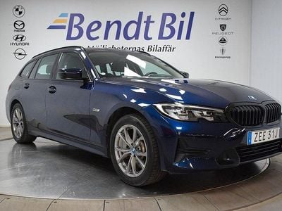 BMW 330e
