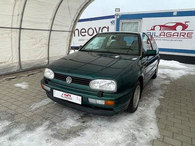 Grön Begagnad 1996 VW Golf III Halvkombi | 34 900 kr