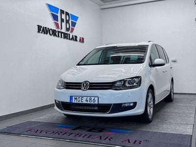 Begagnad VW Sharan 150 HK (110 kW) 2015 Vit Minibuss