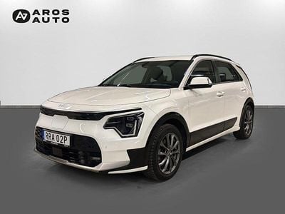 Snow white pearl Begagnad 2022 Kia e-Niro SUV | 299 000 kr (Marknadspris)