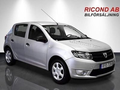 Silver Begagnad 2014 Dacia Sandero Halvkombi | 69 900 kr (Marknadspris)
