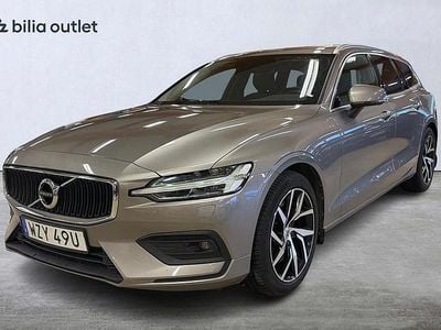 Grå Begagnad 2019 Volvo V60 Momentum Kombi | 279 800 kr (Bra pris)