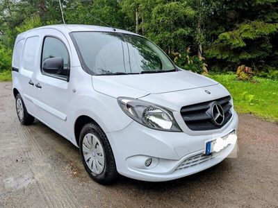 Mercedes Citan 109