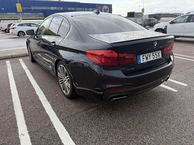 BMW M550