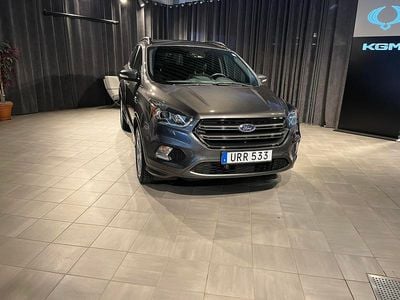 Begagnad Ford Kuga Business Edition 182 HK (133 kW) 2017 Grå SUV
