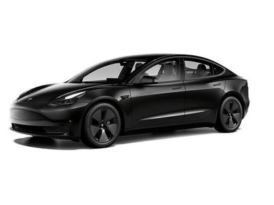 begagnad Tesla Model 3 Long Range AWD drag vit interiör v-hjul 5,99%