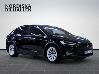 Svart Begagnad 2017 Tesla Model X SUV | 299 795 kr (Lite dyr)