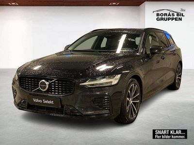 Svart Begagnad 2023 Volvo V60 Plus Kombi | 399 000 kr