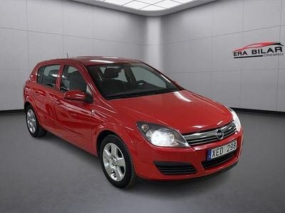 Röd Begagnad 2006 Opel Astra Halvkombi | 39 800 kr