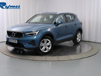 Fjord blue metallic Begagnad 2023 Volvo XC40 Core SUV | 339 900 kr