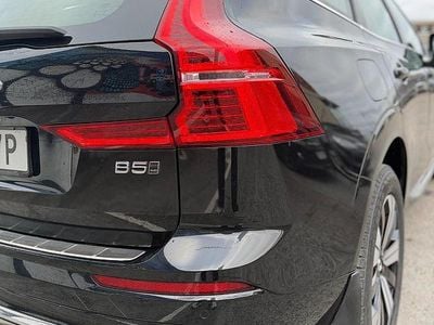 Begagnad Volvo XC60 Inscription 249 HK (183 kW) 2022 Svart SUV