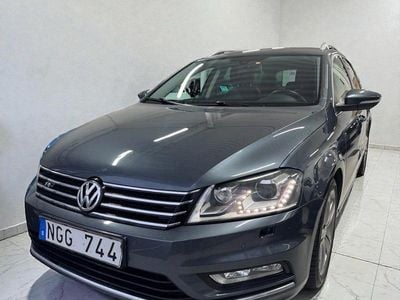 Ljusgrå (grå) Begagnad 2013 VW Passat GT Kombi | 114 900 kr (Marknadspris)