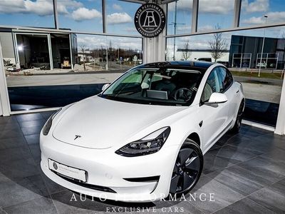 begagnad Tesla Model 3 Standard Range Autopilot Hemleverans 2023, Halvkombi