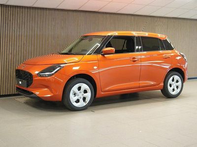 Begagnad Suzuki Swift 83 HK (61 kW) 2024 Orange Halvkombi