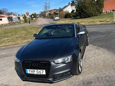 Grå Begagnad 2013 Audi A5 Cabriolet S-Line Cab | 199 900 kr