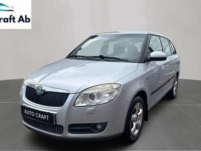 Begagnad Skoda Fabia 105 HK (77 kW) 2009 Silver Halvkombi
