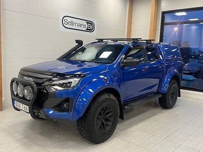 Blå (biarritz blue metallic ) Begagnad 2024 Isuzu D-Max Van | 861 250 kr