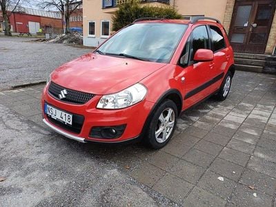 Begagnad Suzuki SX4 135 HK (99 kW) 2010 Röd