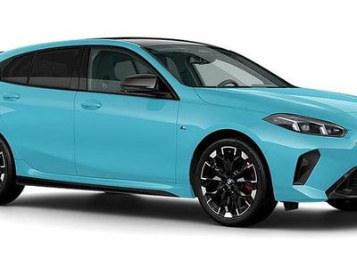 Blå Ny 2025 BMW M135 Comfort Edition Halvkombi | 715 200 kr