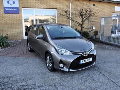 begagnad Toyota Yaris 1.33 Dual VVT-i Automat 99hk