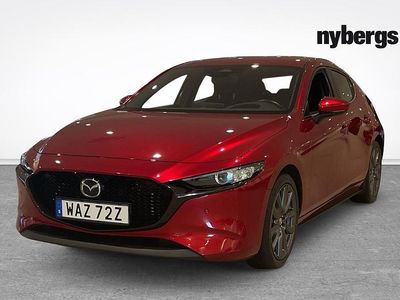 Röd Begagnad 2023 Mazda 3 Halvkombi | 229 000 kr