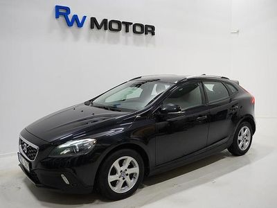 Svart Begagnad 2013 Volvo V40 Halvkombi | 124 900 kr (Marknadspris)
