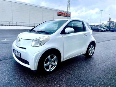 Toyota iQ