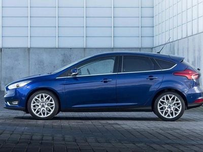Begagnad 2017 Ford Focus Halvkombi | 15 000 kr