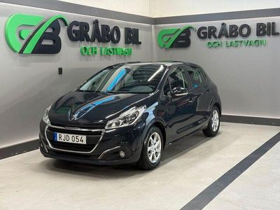 Mörkgrå (grå) Begagnad 2016 Peugeot 208 Halvkombi | 69 900 kr (Marknadspris)