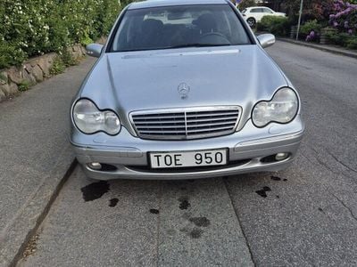 Mercedes C180