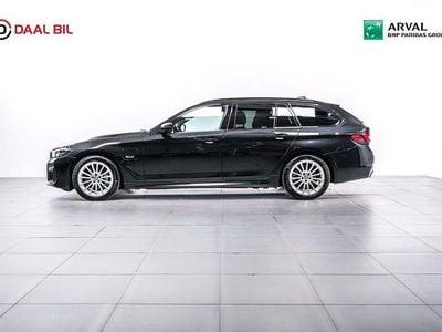 Svart Begagnad 2022 BMW 530 M Sport Kombi | 344 700 kr