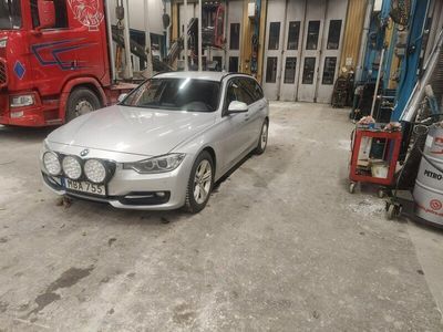 begagnad BMW 320 d xDrive Touring Steptronic Sport line Euro 5