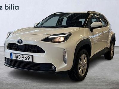 Begagnad Toyota Yaris Hybrid Active 117 HK (86 kW) 2023 Vit