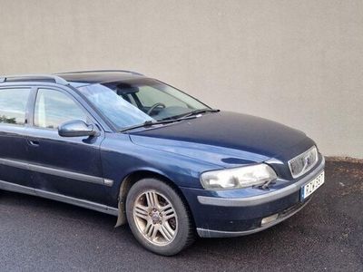 begagnad Volvo V70 2.4 T Manuell, 200hk