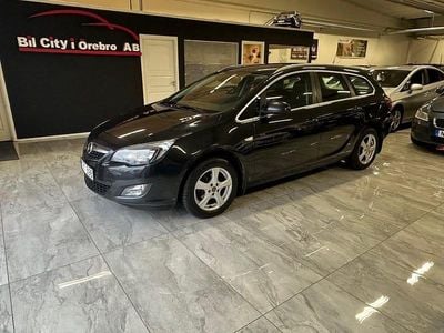 Svart Begagnad 2012 Opel Astra Enjoy Kombi | 64 900 kr (Marknadspris)