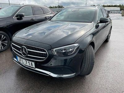 Svart Begagnad 2022 Mercedes E300 Kombi | 375 000 kr (Marknadspris)
